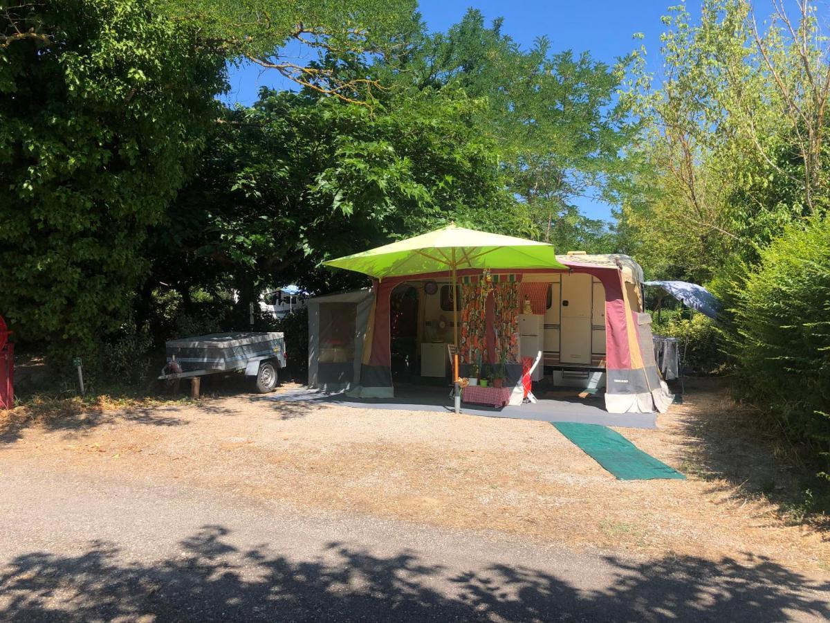 Camping Paradis Family Les Rives De L'Herault Gignac  Eksteriør bilde