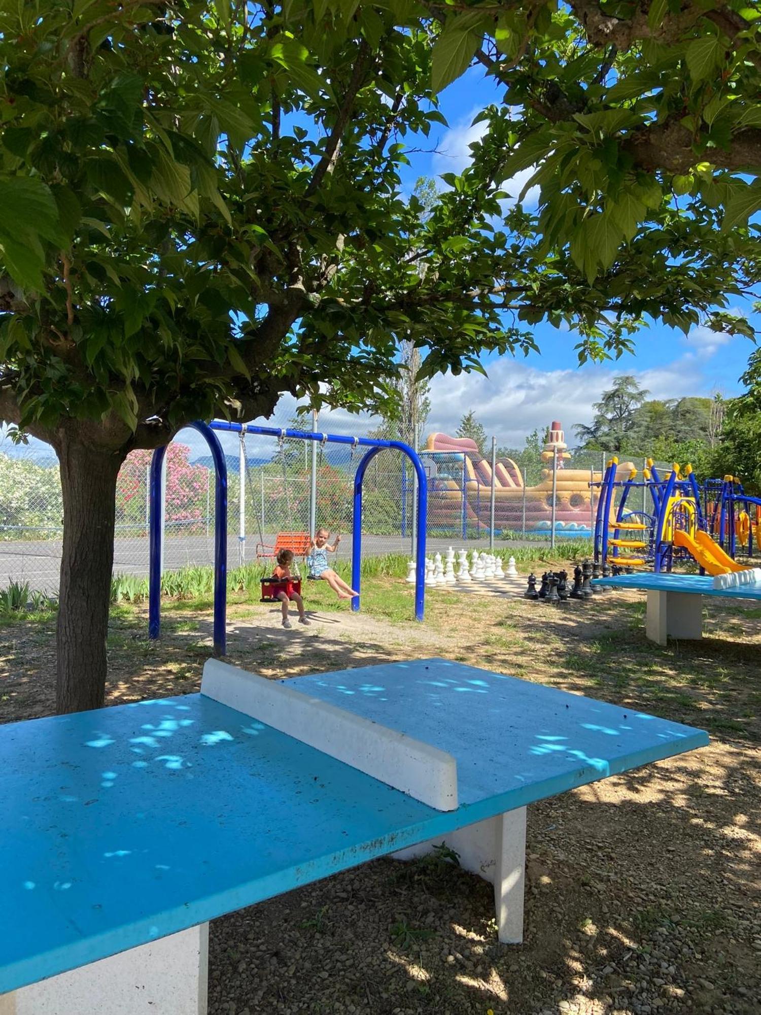 Camping Paradis Family Les Rives De L'Herault Gignac  Eksteriør bilde