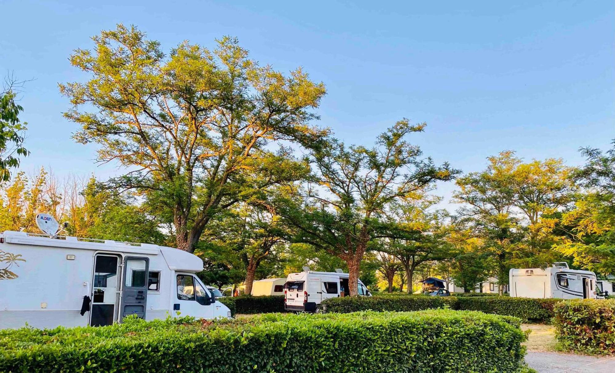 Camping Paradis Family Les Rives De L'Herault Gignac  Eksteriør bilde